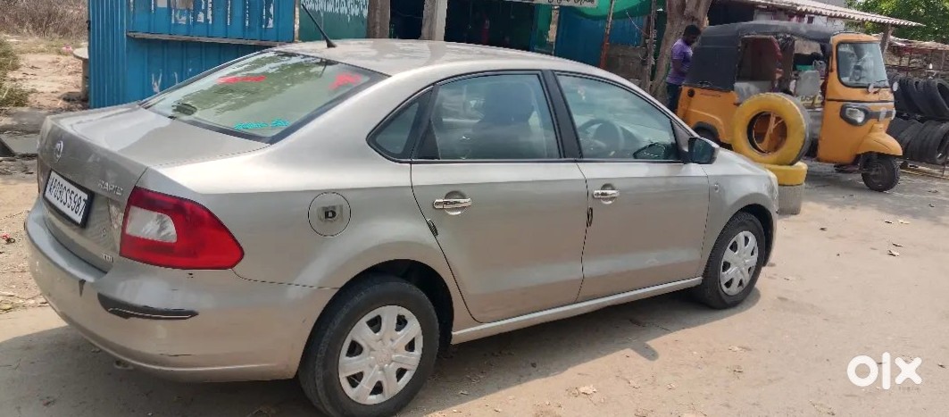 Skoda Rapid 2016 Petrol Manual