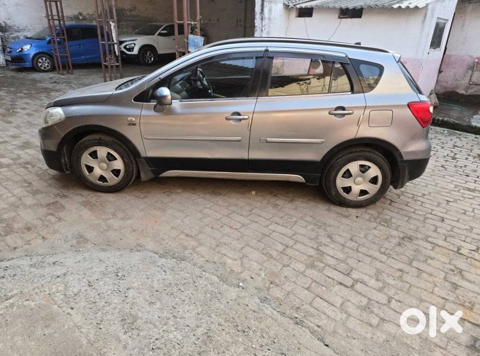 Maruti S-cross 2015