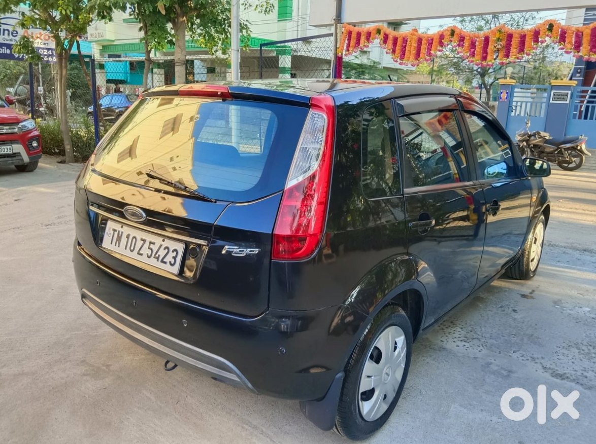 Ford Figo 2015 Cng - Super Mileage