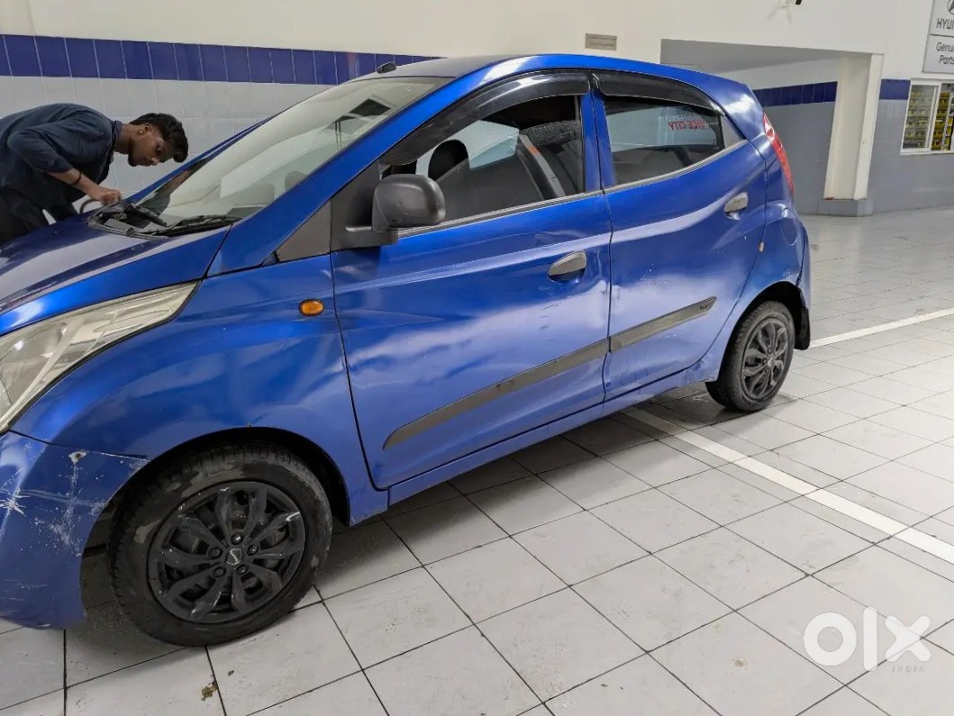 Hyundai Eon 2012 - Budget Car