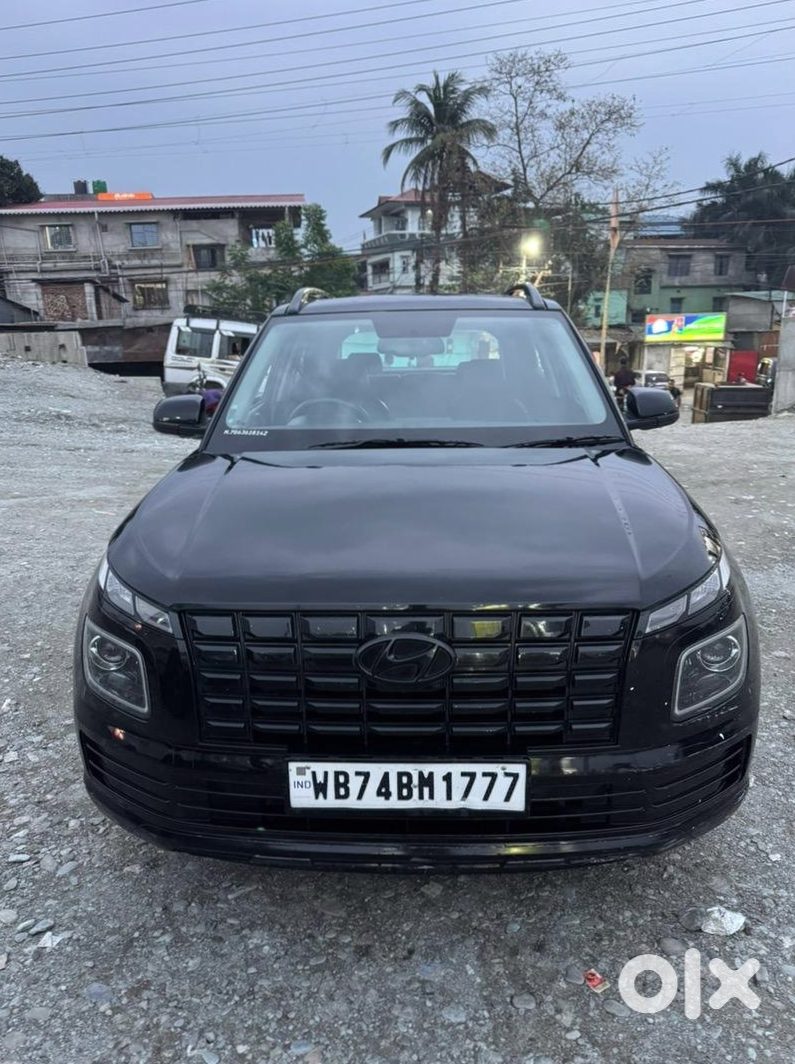 2020 Hyundai Venue Diesel Automatic - Wife's Car