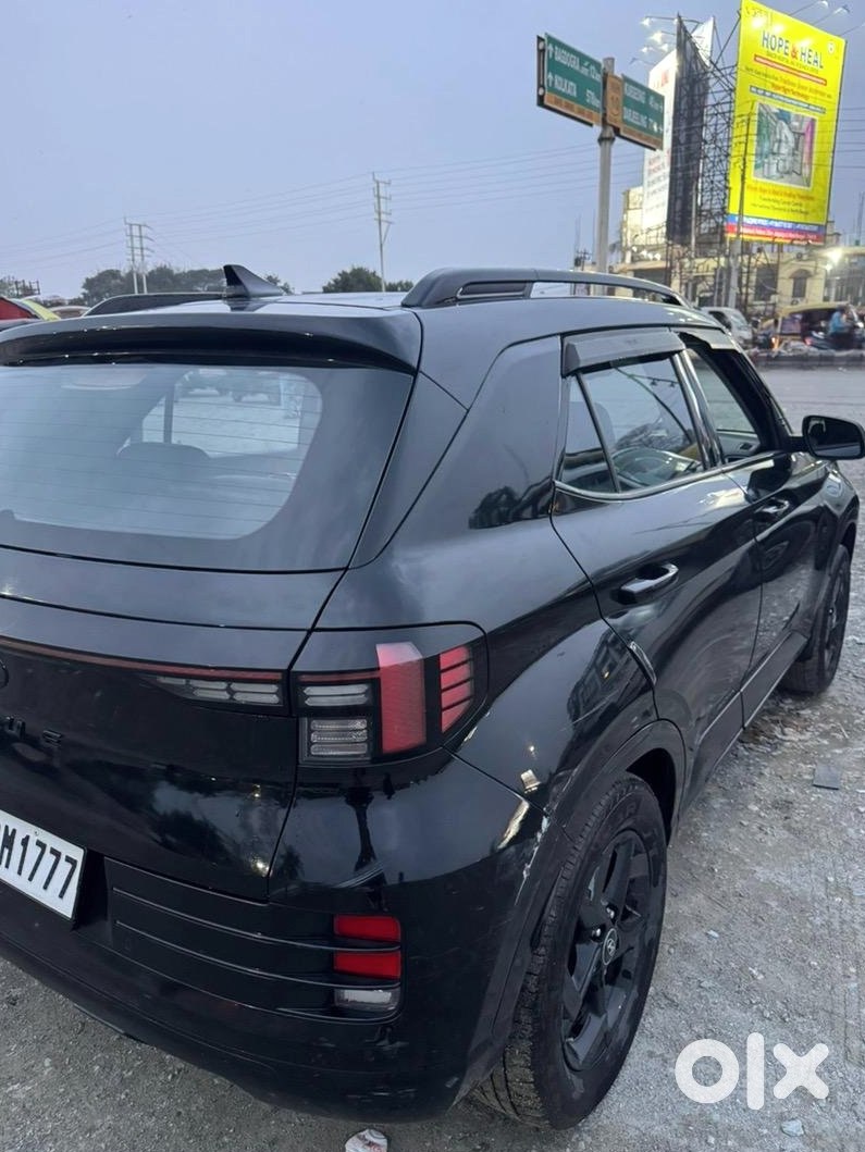 2020 Hyundai Venue Diesel Automatic - Wife's Car