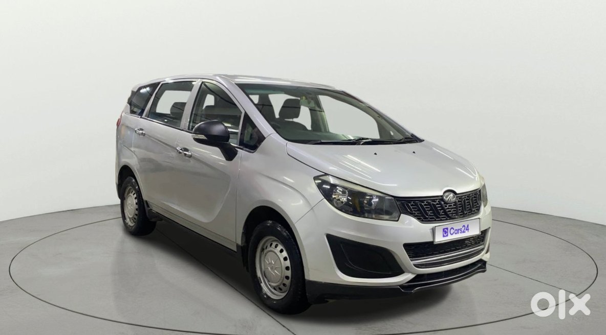 Mahindra Marazzo Diesel Family