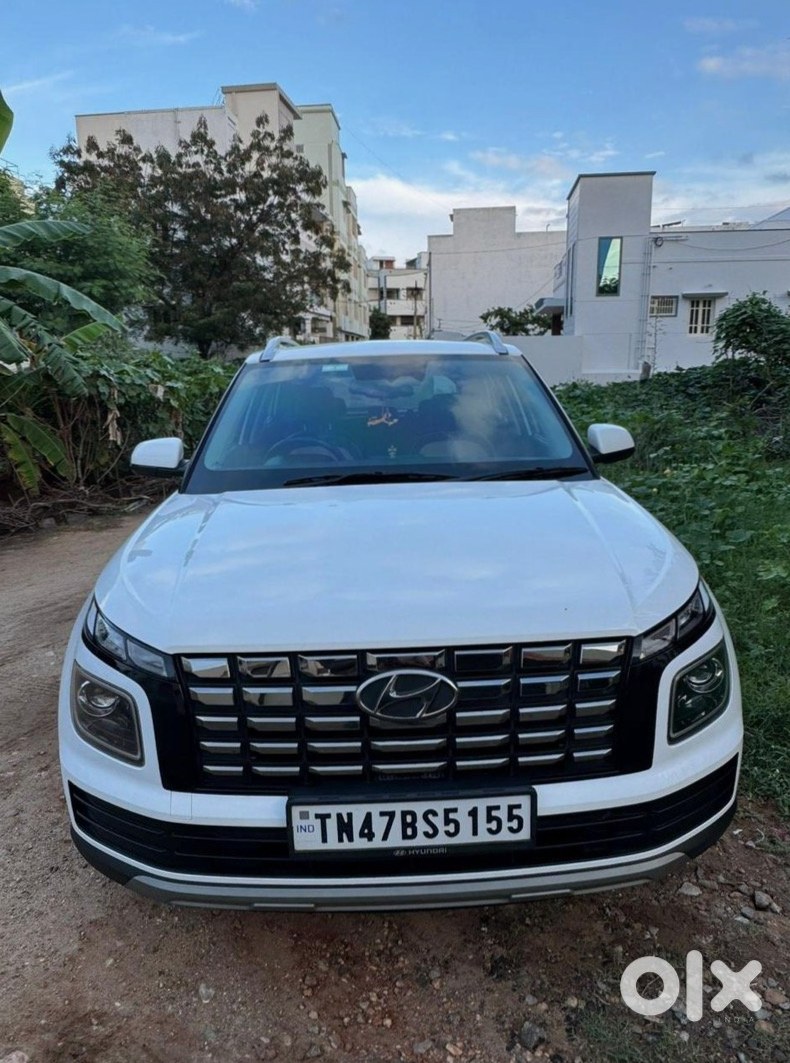 2019 Hyundai Venue Cng | Wife's Car