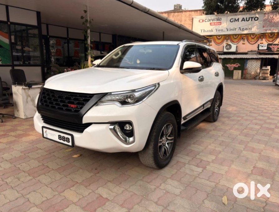 Urgent - Toyota Fortuner 2024 Diesel Manual
