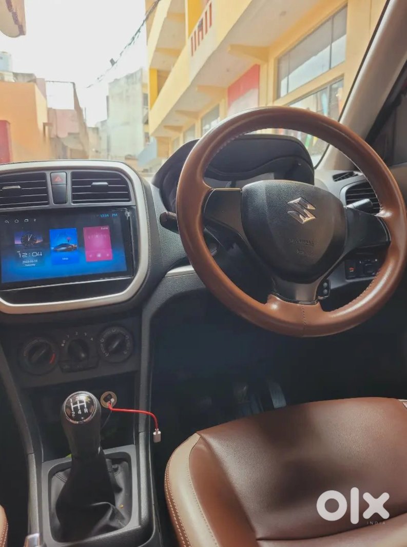 Maruti Brezza Petrol 2016 Urgent