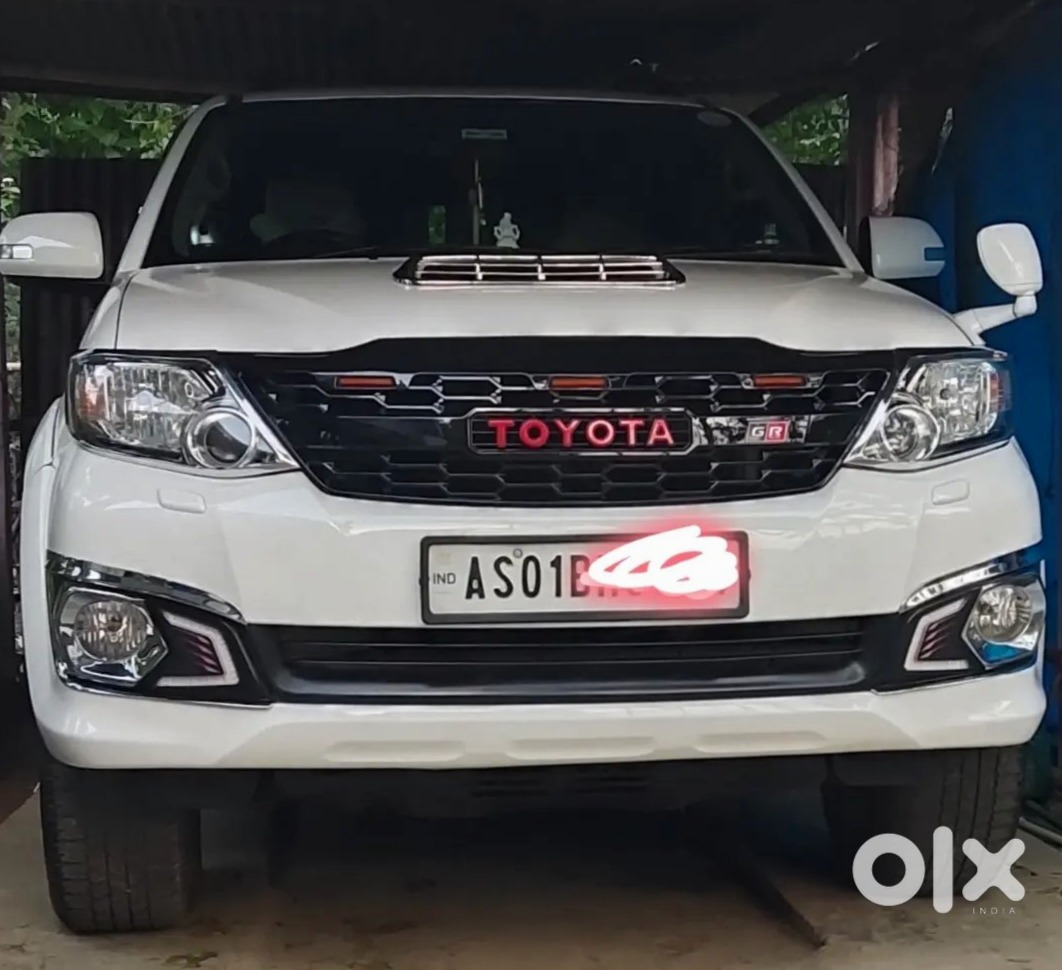 Toyota Fortuner - Family Suv