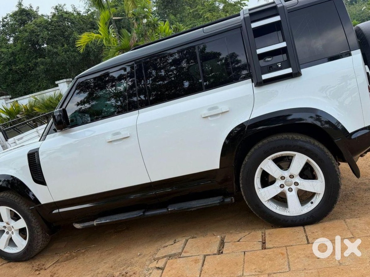 Land Rover Defender Petrol Manual Beast