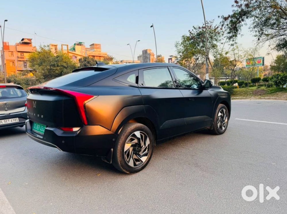 Mahindra Xev 9e 2025 - Almost New