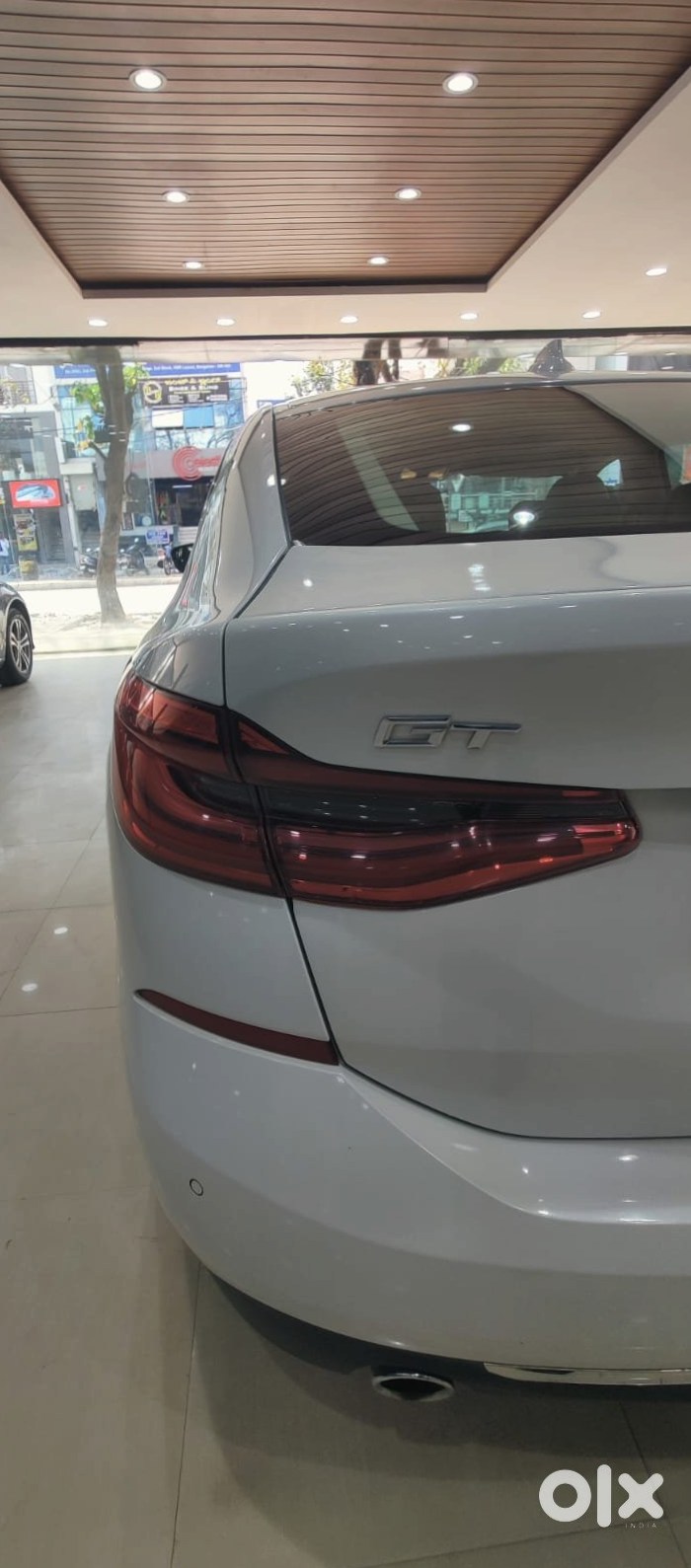 Bmw 6 Series Cng - Luxury Sedan