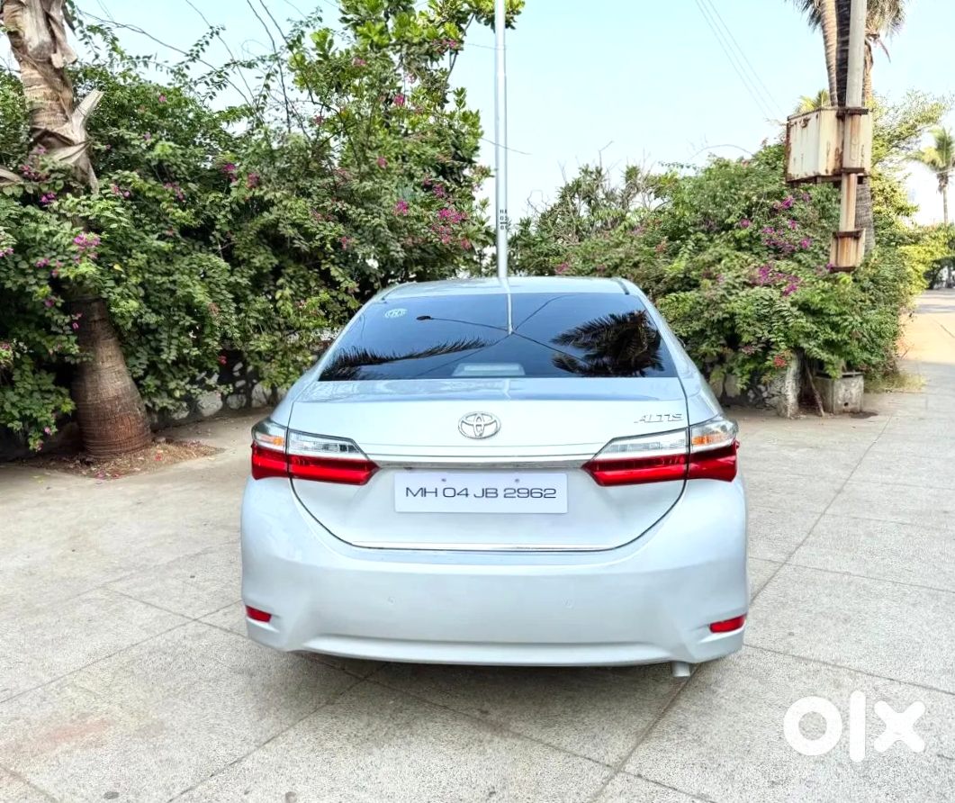 Toyota Corolla Altis 2017