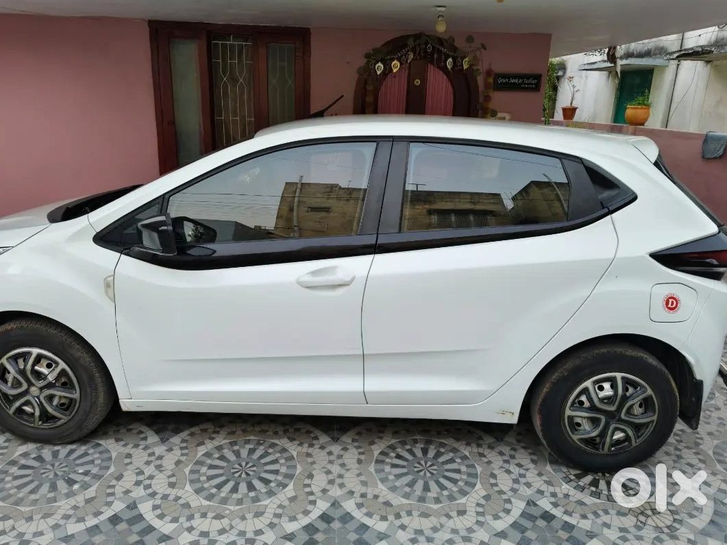 Tata Altroz 2022 Cng Automatic