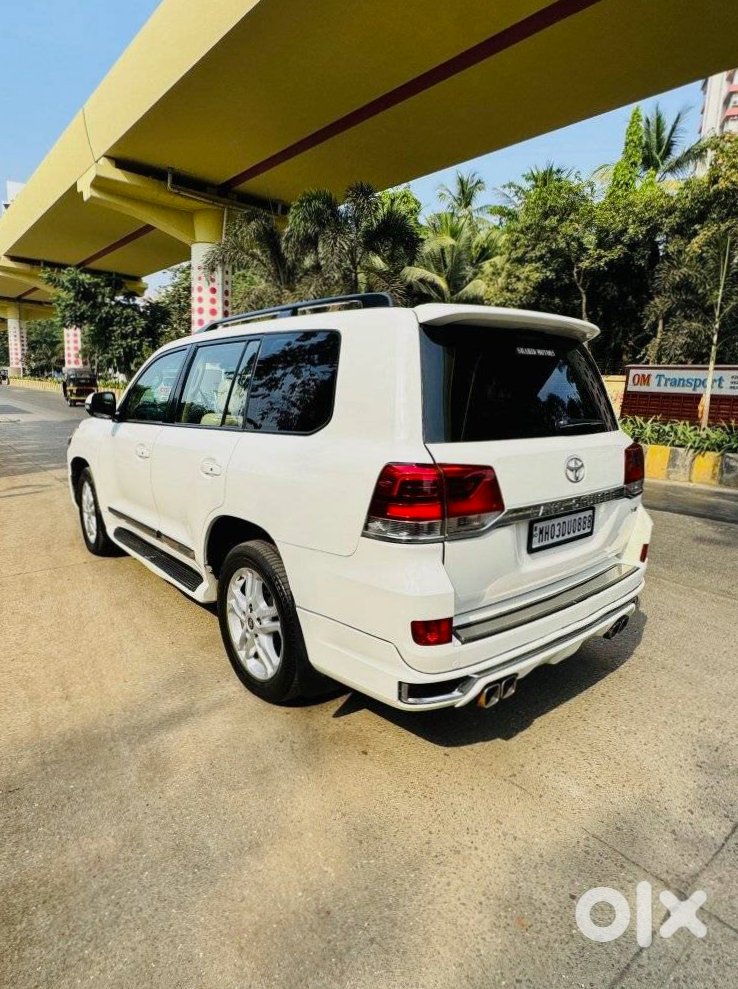 2012 Toyota Land Cruiser - Diesel