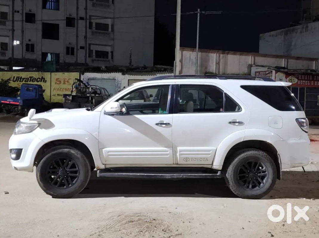 2014 Toyota Fortuner Diesel - Loaded Features