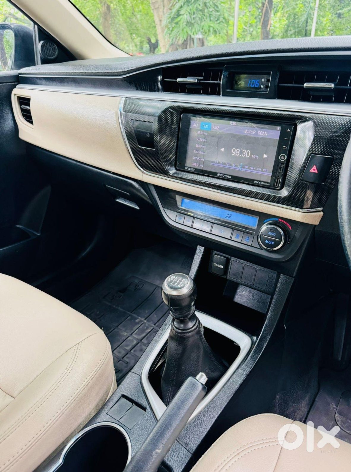 2016 Toyota Corolla Altis