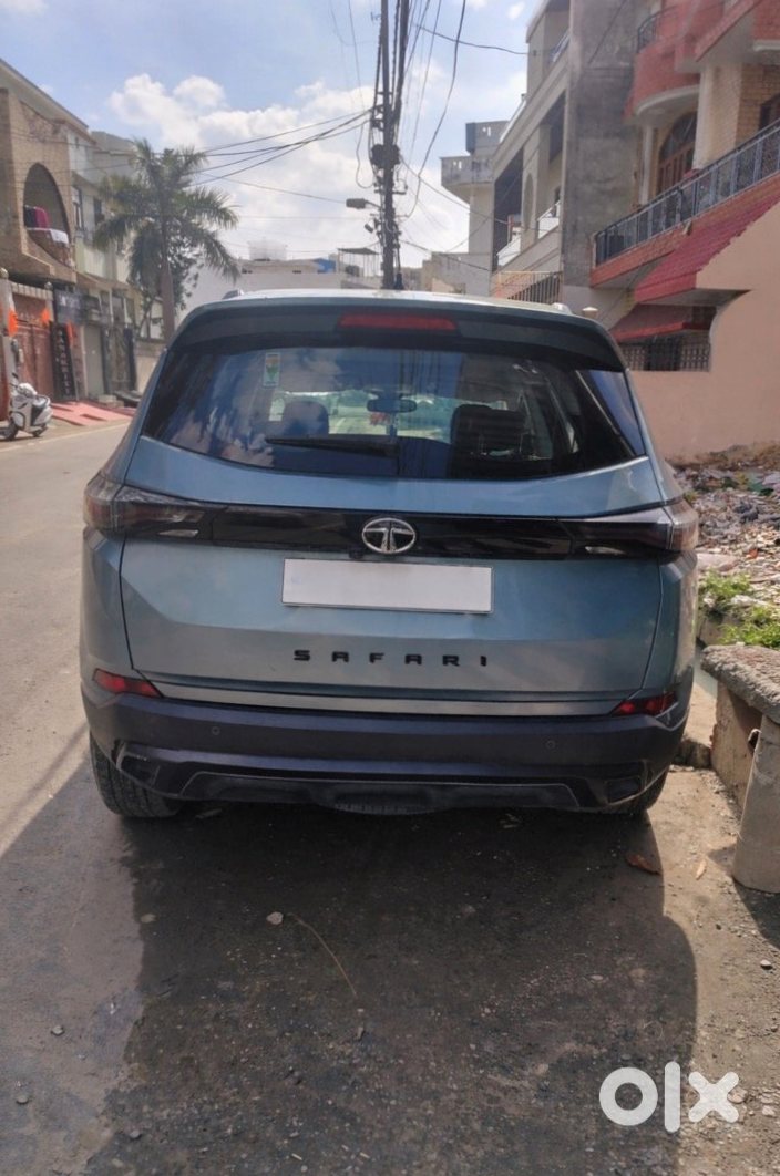 Going Abroad - Tata Safari 2019 For Sale