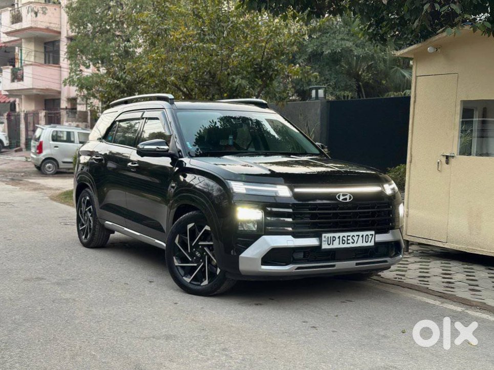 Hyundai Alcazar 2022 Petrol Manual Family Car