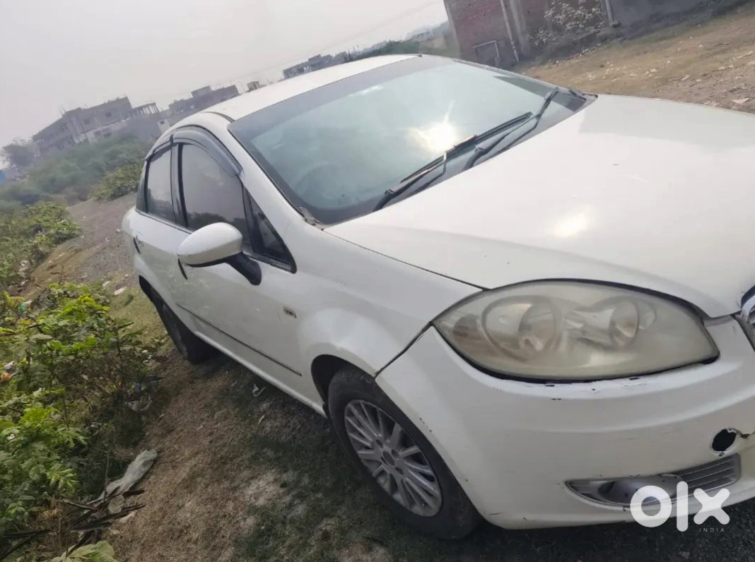 2012 Fiat Linea - Bechna Hai Jaldi