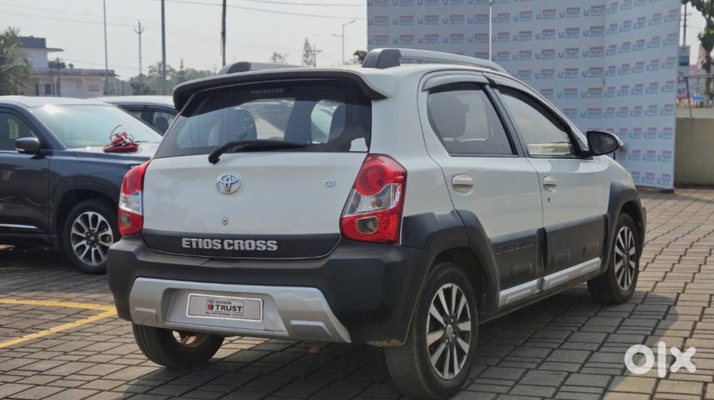 Etios Cross Diesal Automatic