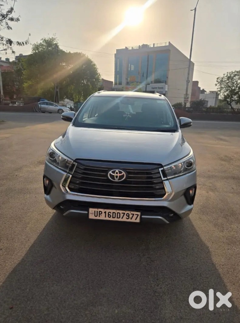 2013 Toyota Innova Crysta Diesel Automatic