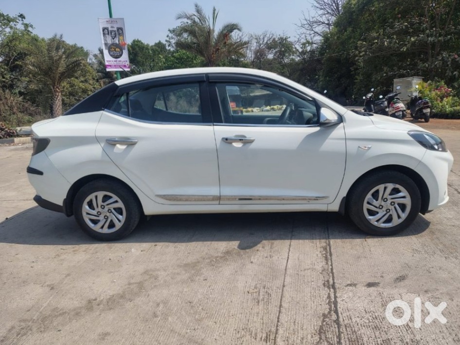 Hyundai Aura 2015 Petrol Automatic Single Owner