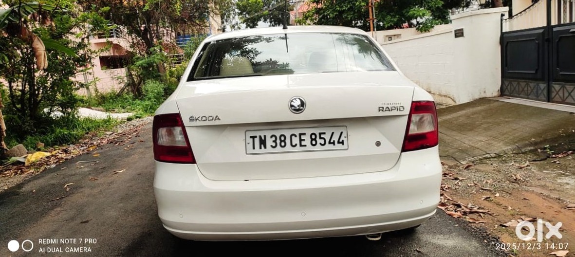Skoda Rapid Petrol Automatic 2010