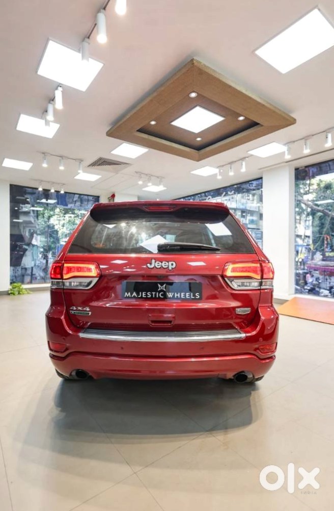 2017 Jeep Grand Cherokee | Diesel Beast