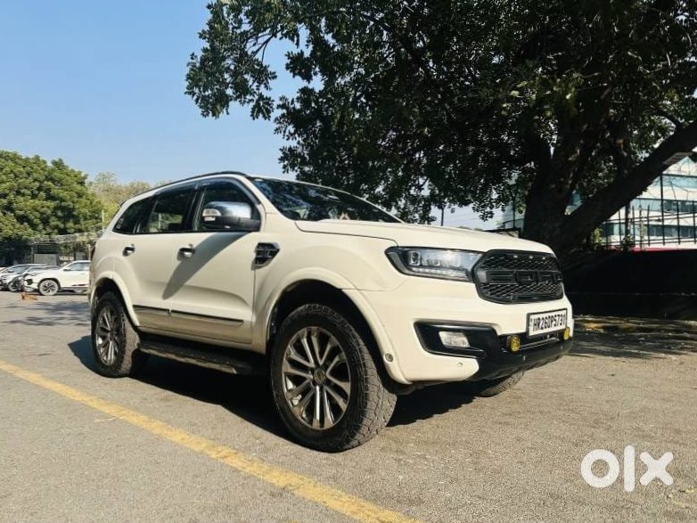 2017 Ford Endeavour Petrol