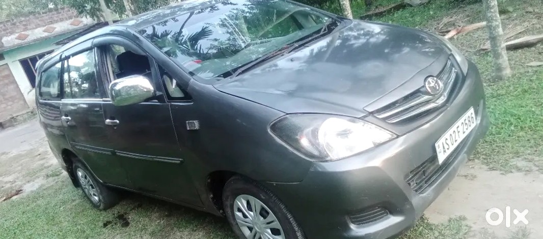 Toyota Innova 2016 | Family Car