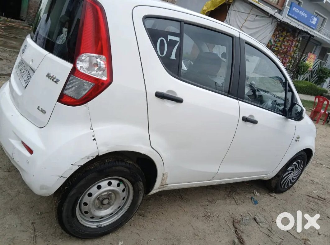 Maruti Ritz 2011 Cng