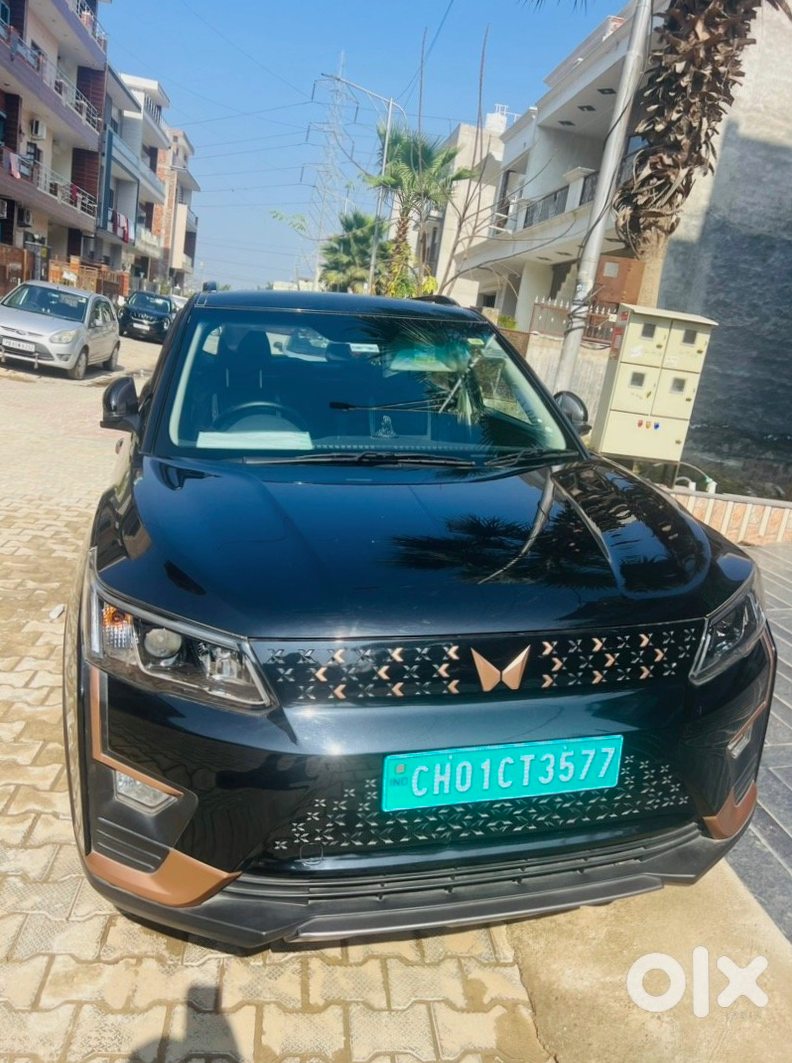 2023 Mahindra Xuv400 | Barely Used