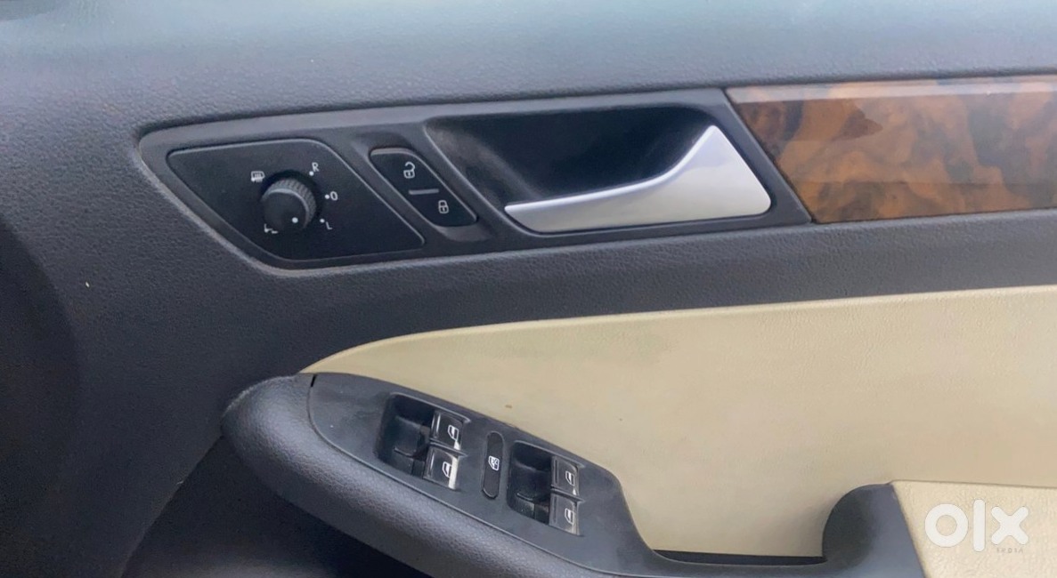 Volkswagen Jetta 2010 Petrol