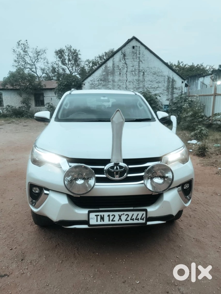 Fortuner 2023 Petrol Automatic