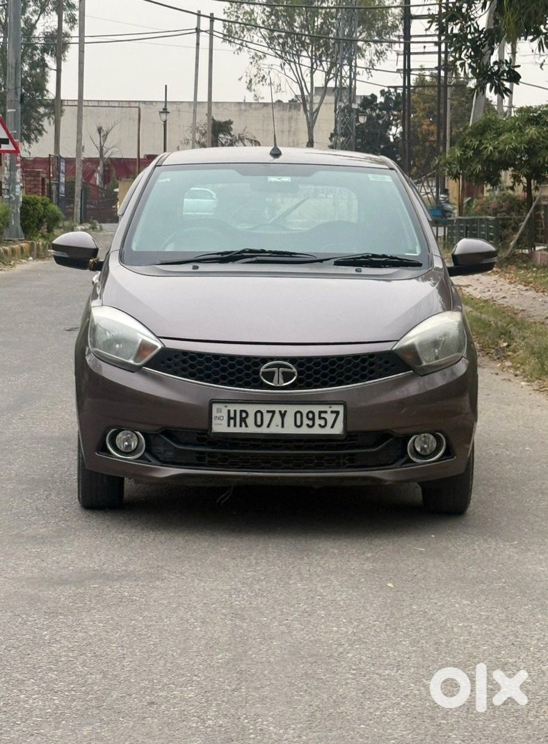 2023 Tata Tiago Cng - Low Mileage