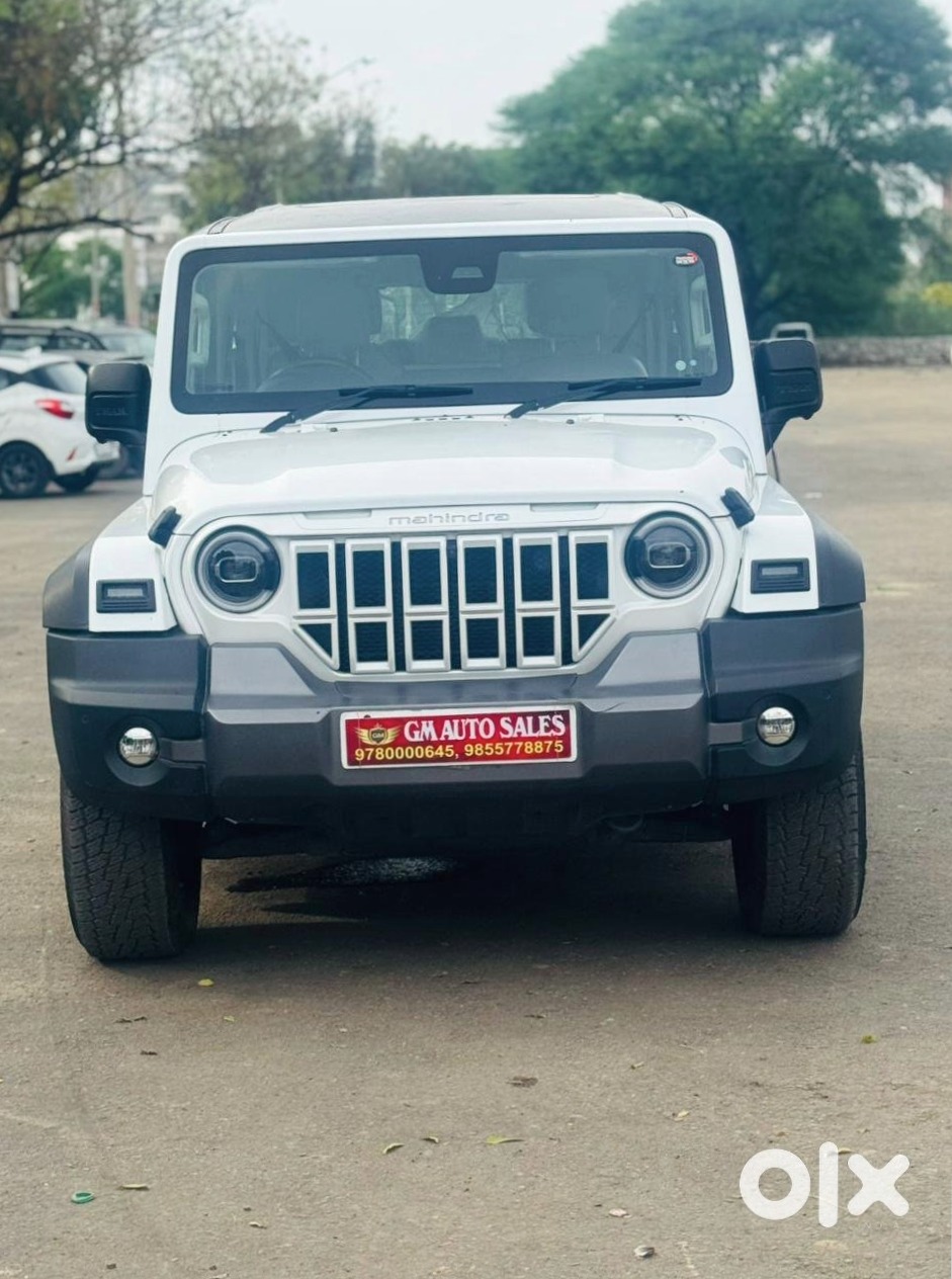 2025 Mahindra Thar Roxx Cng