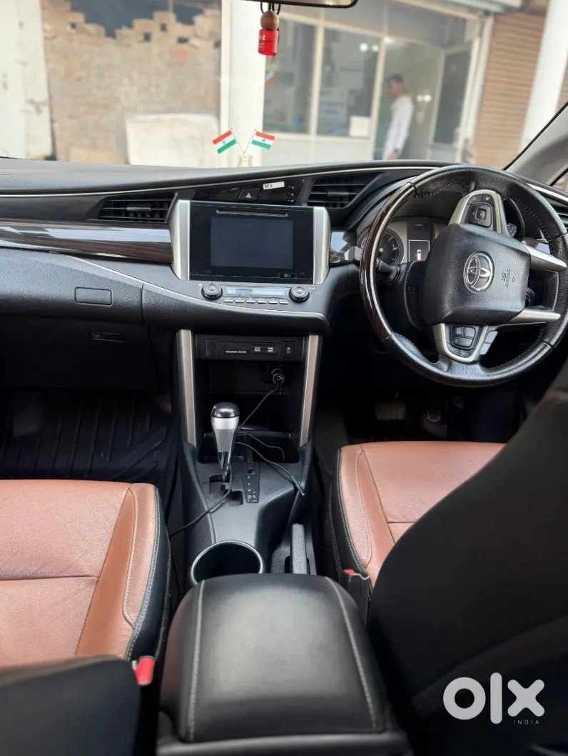 2024 Toyota Innova Crysta - Pristine