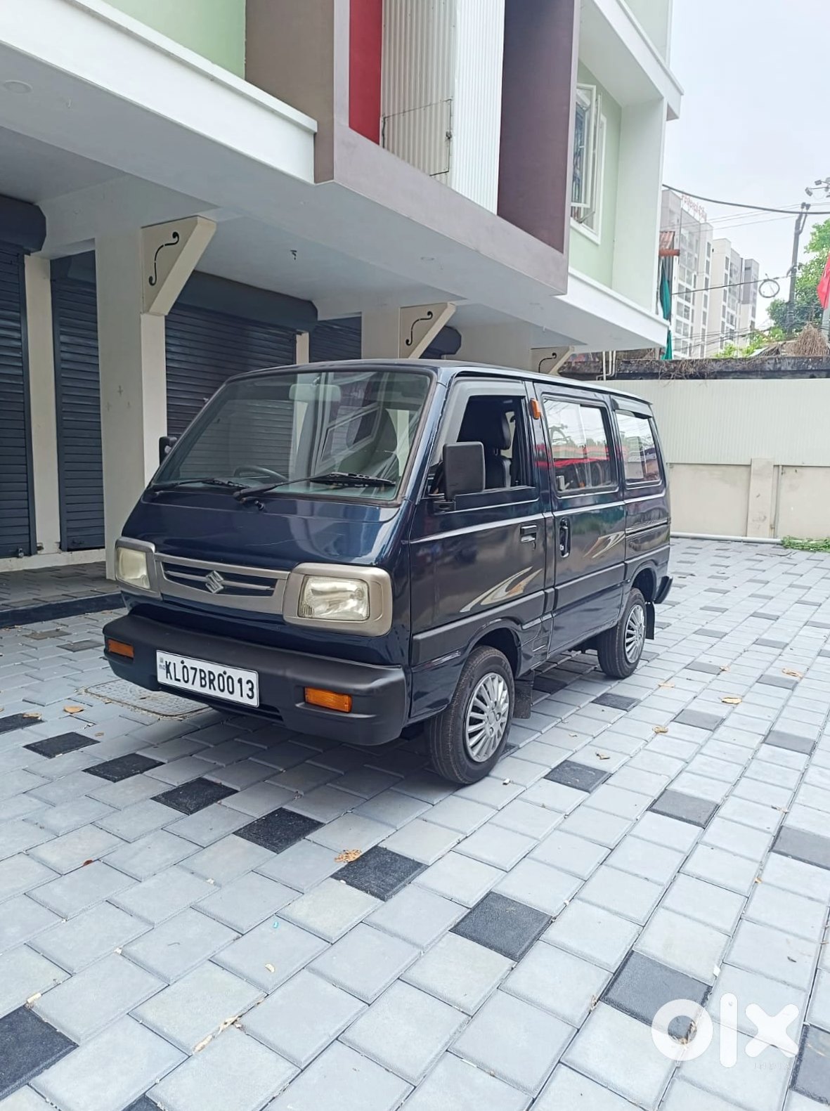 Maruti Omni Cng