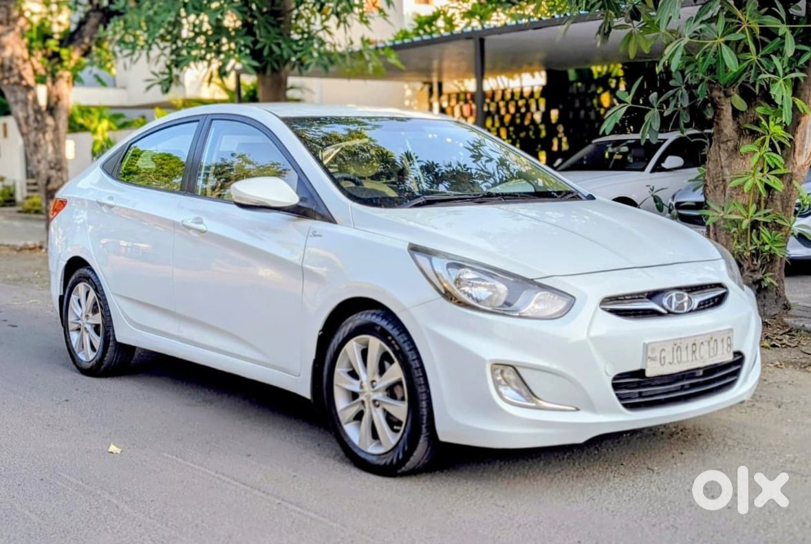 2017 Hyundai Verna | Petrol Manual | Kampu