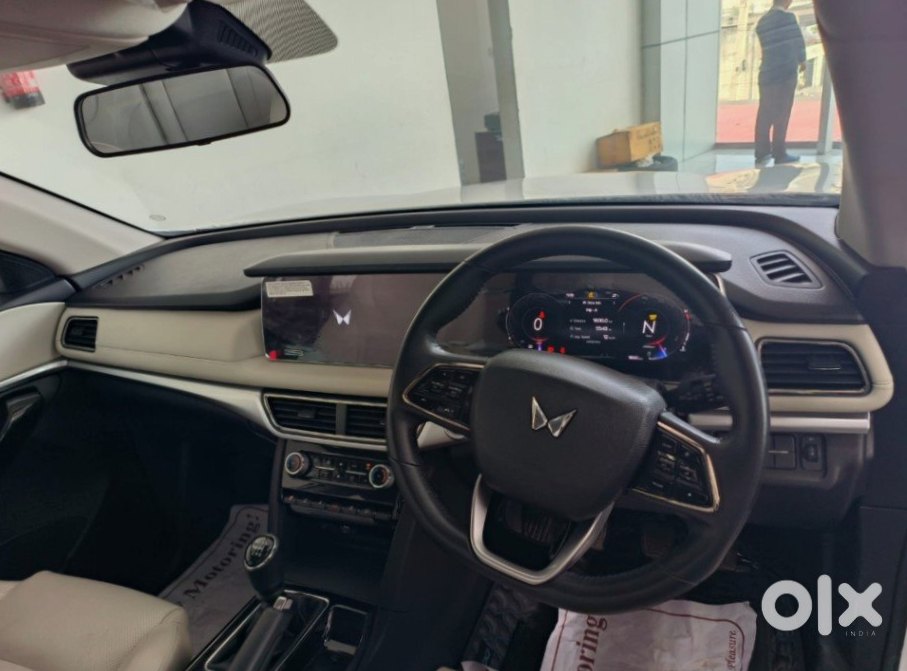 Mahindra Xuv700 2023 - Barely Driven