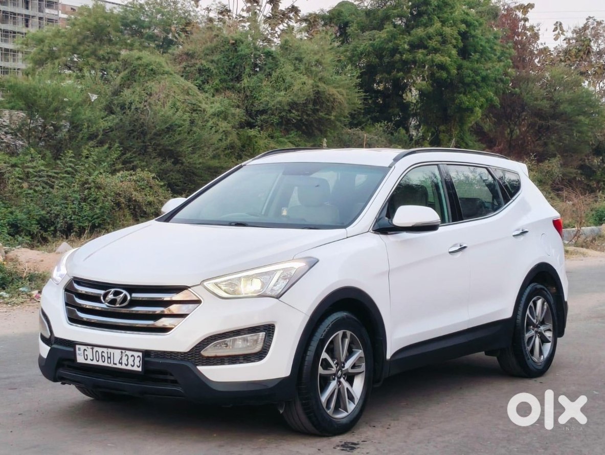 2013 Hyundai Santa Fe | 165k Km | Petrol Manual