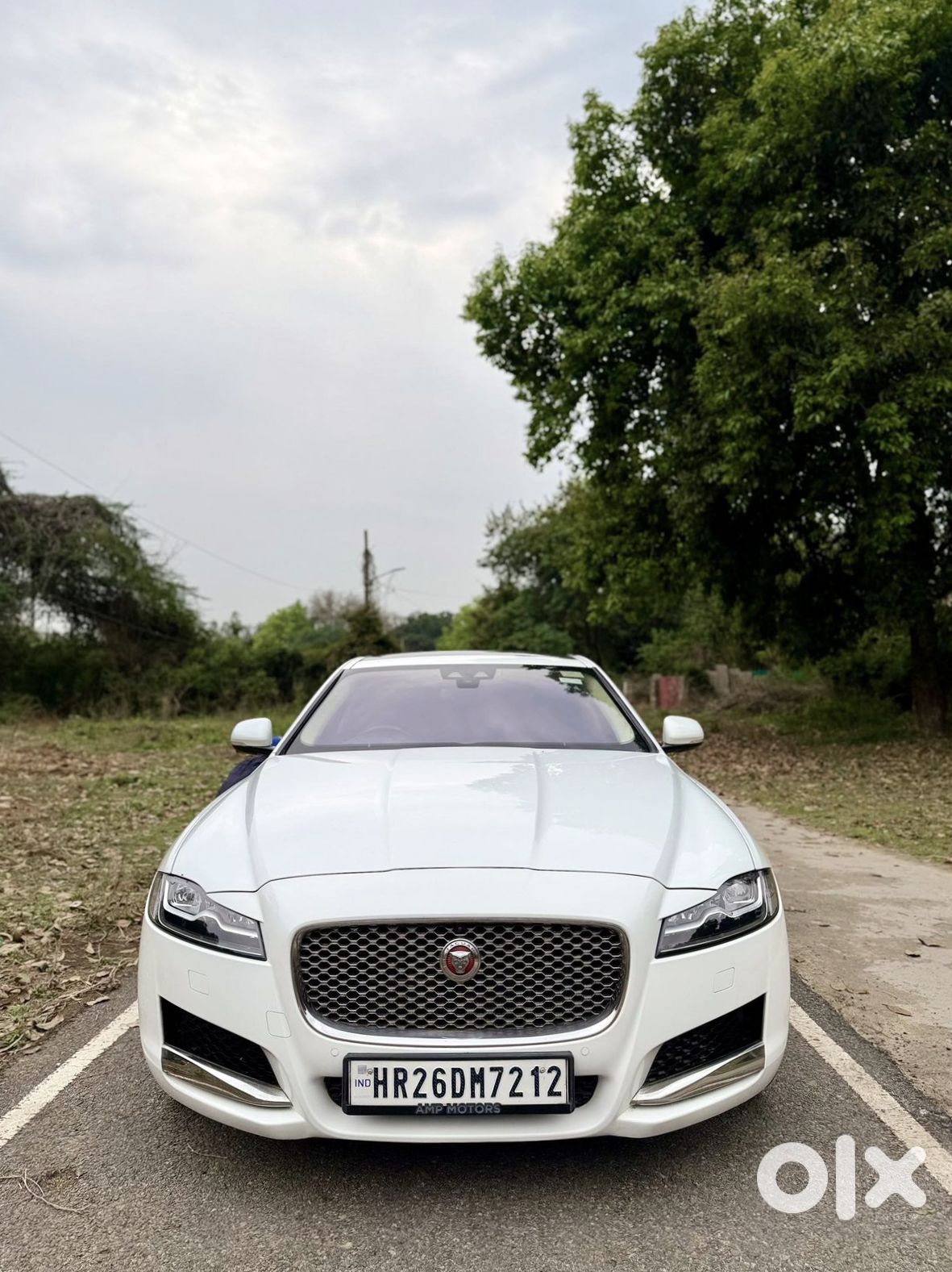 Jaguar Xf 2015 Luxury Sedan