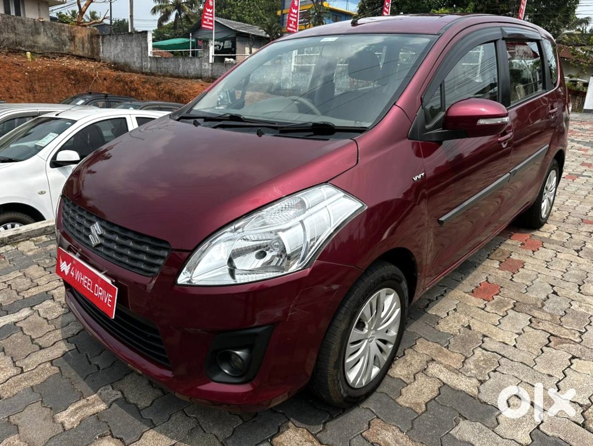 Maruti Ertiga Cng Family Car