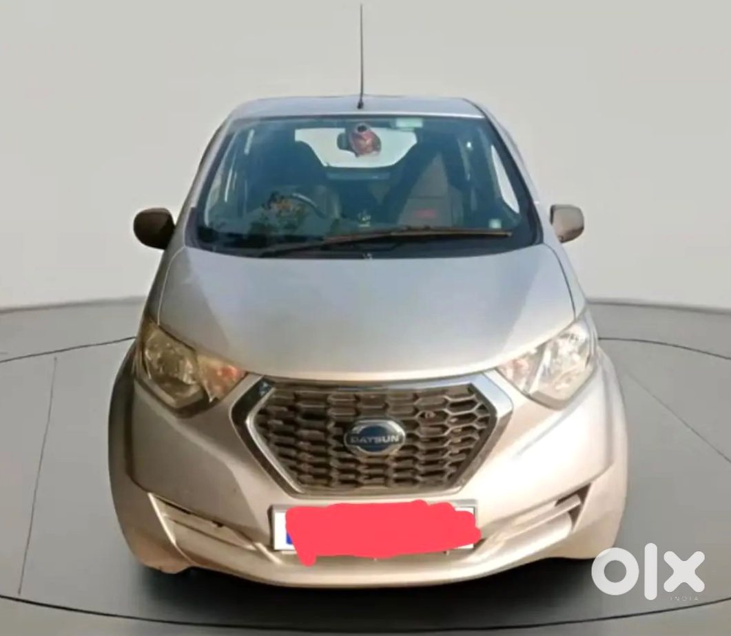 Selling Datsun Redi-go - Asap
