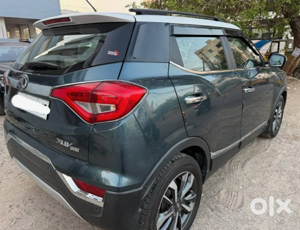 Mahindra Xuv300 - Must Sell Quick