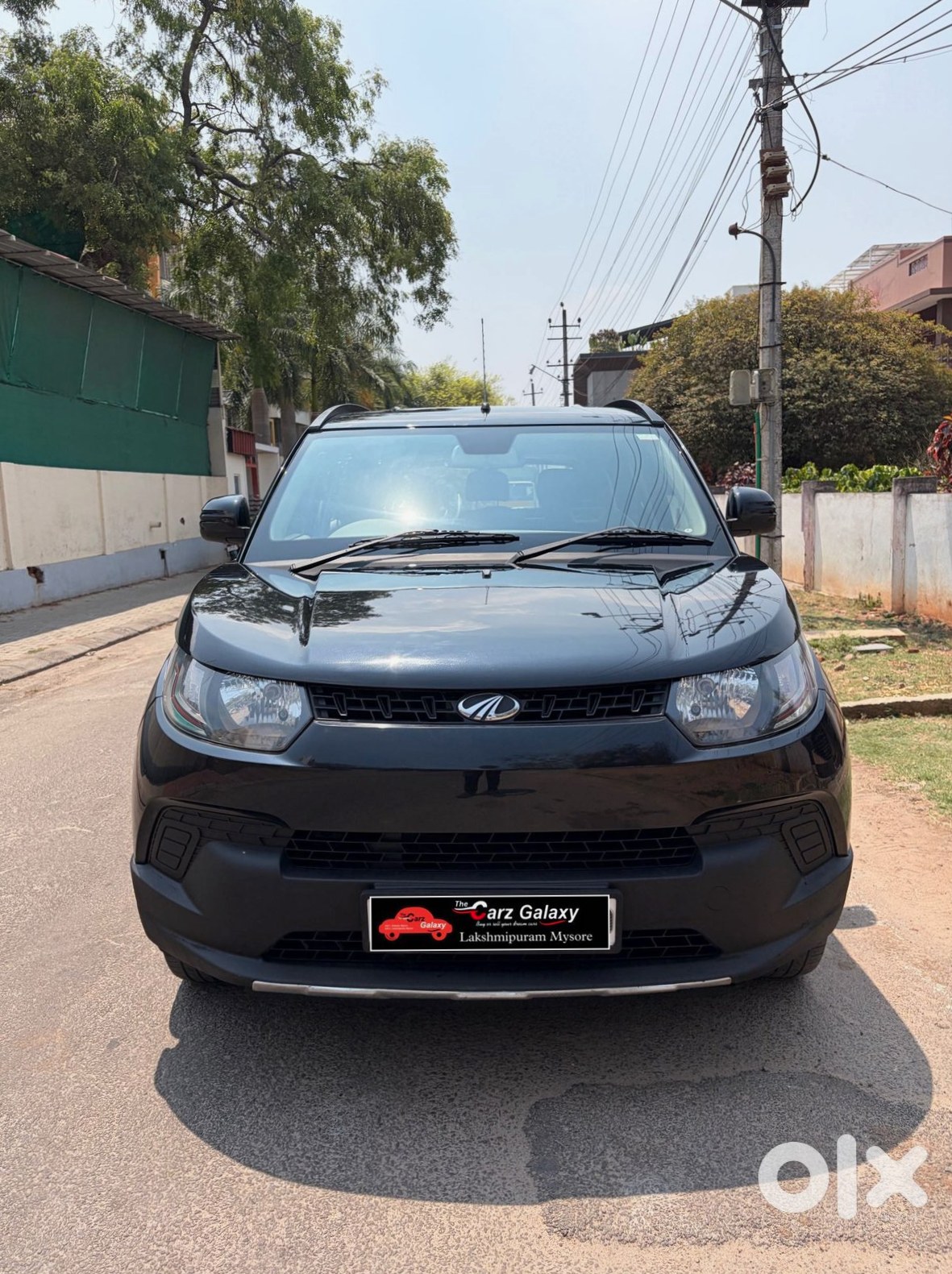 Urgent - Kuv100 Quick Sale