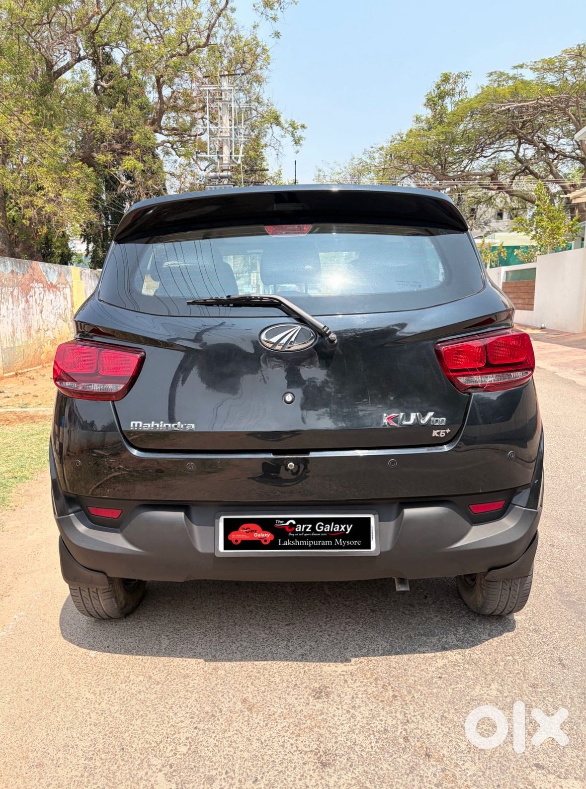 Urgent - Kuv100 Quick Sale