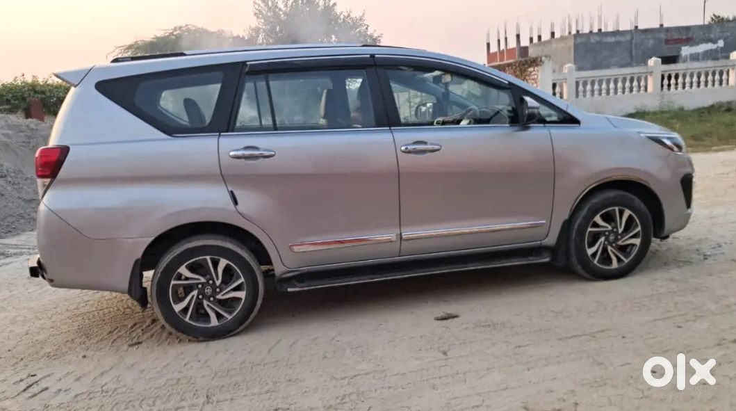 2014 Toyota Innova Crysta Diesel