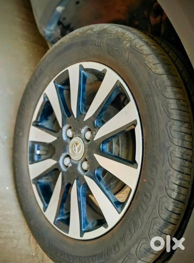 2018 Toyota Etios Cross Automatic