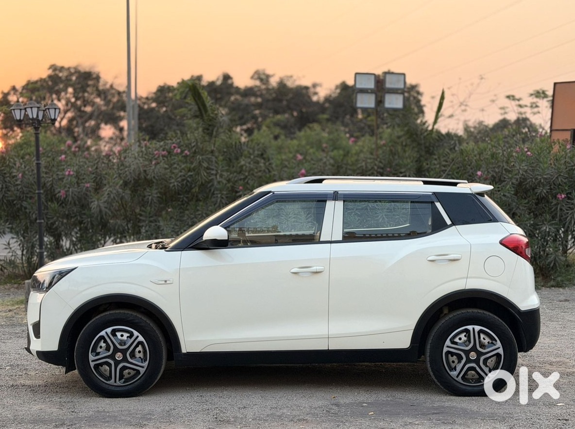 Urgent: Mahindra Xuv300 2018
