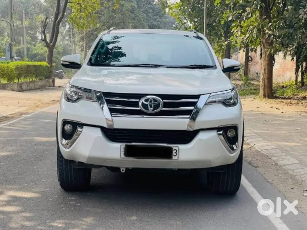 2025 Toyota Fortuner Diesel Manual